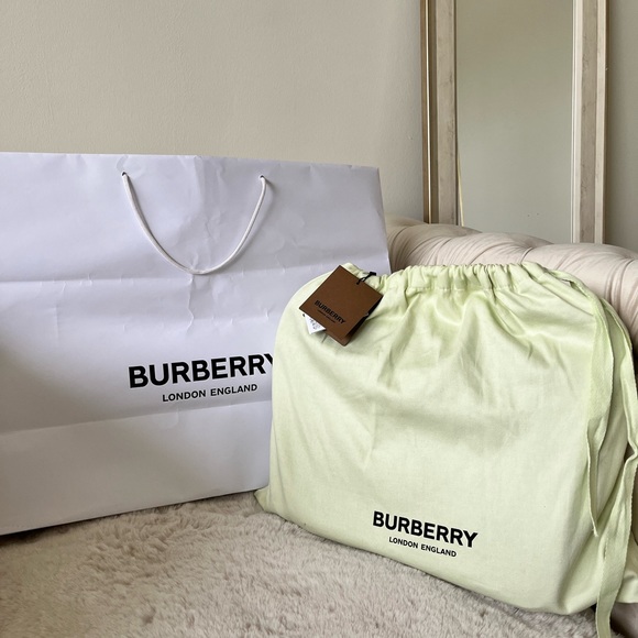 Burberry Grey Embossed Logo Messenger Bag - Picture 3 of 14